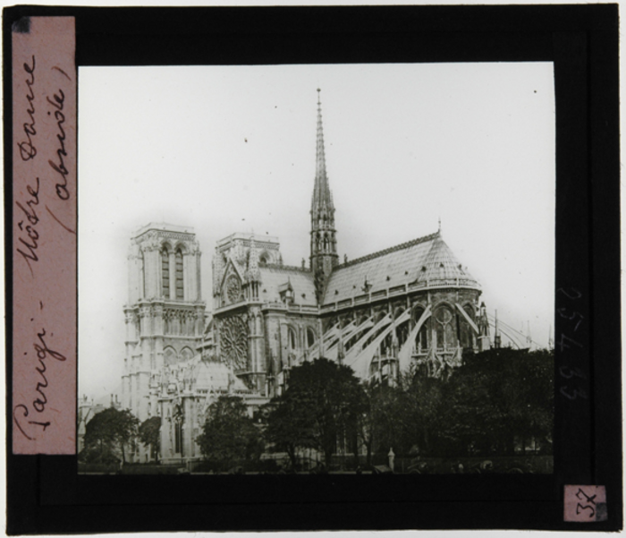 Paolo Verzone, Parigi, Notre Dame, abside