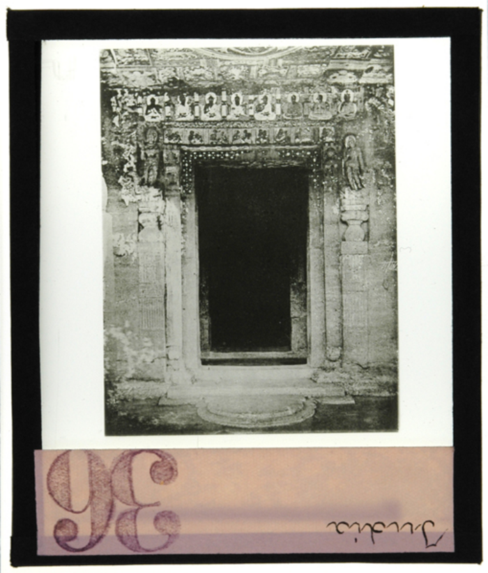 Paolo Verzone, India, architettura buddhistica, tempio, portale