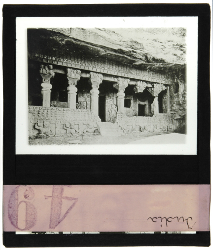 Paolo Verzone, India, architettura buddhistica, ingresso a un vihara