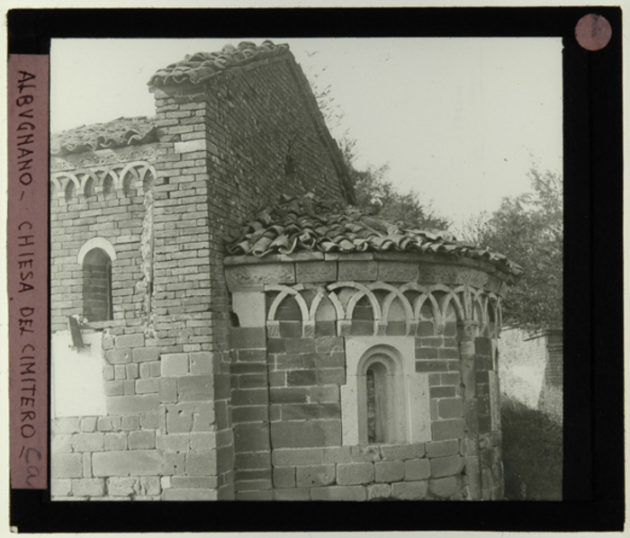 Paolo Verzone, Albugnano (AT), chiesa cimiteriale San Pietro, esterno, abside, archetti pensili