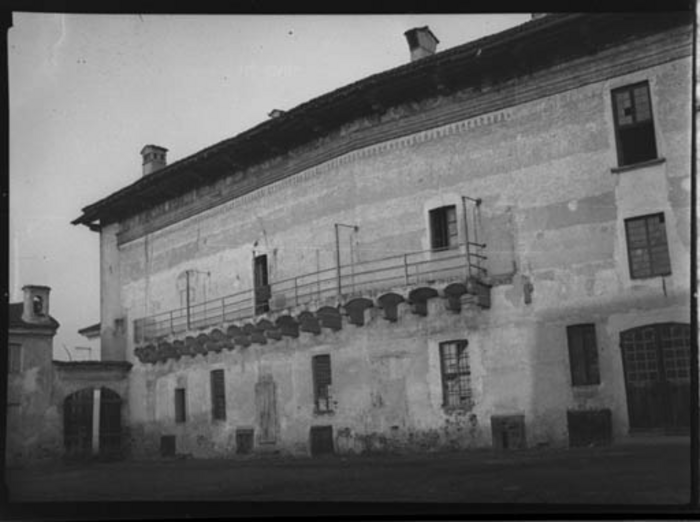 Paolo Verzone, Non identificato, edificio, esterno, facciata