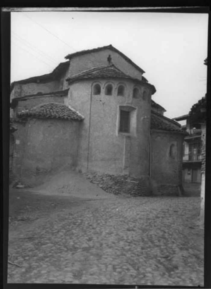 Paolo Verzone, Busano (TO), chiesa parrocchiale, esterno, abside