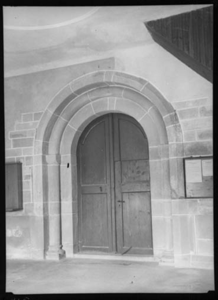 Paolo Verzone, Germania, Reichenau, chiesa San Giorgio, esterno, dettaglio portale
